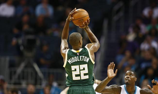 美记：相比选秀权雄鹿更想用字母换成名球星，比如特雷·杨