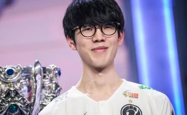 尼克斯vs魔术前瞻：唐斯出战成疑，尼克斯主场力争复仇